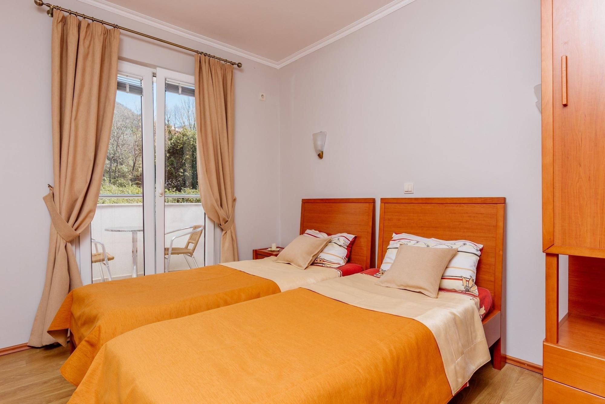 Apartments Perper Tivat Dış mekan fotoğraf